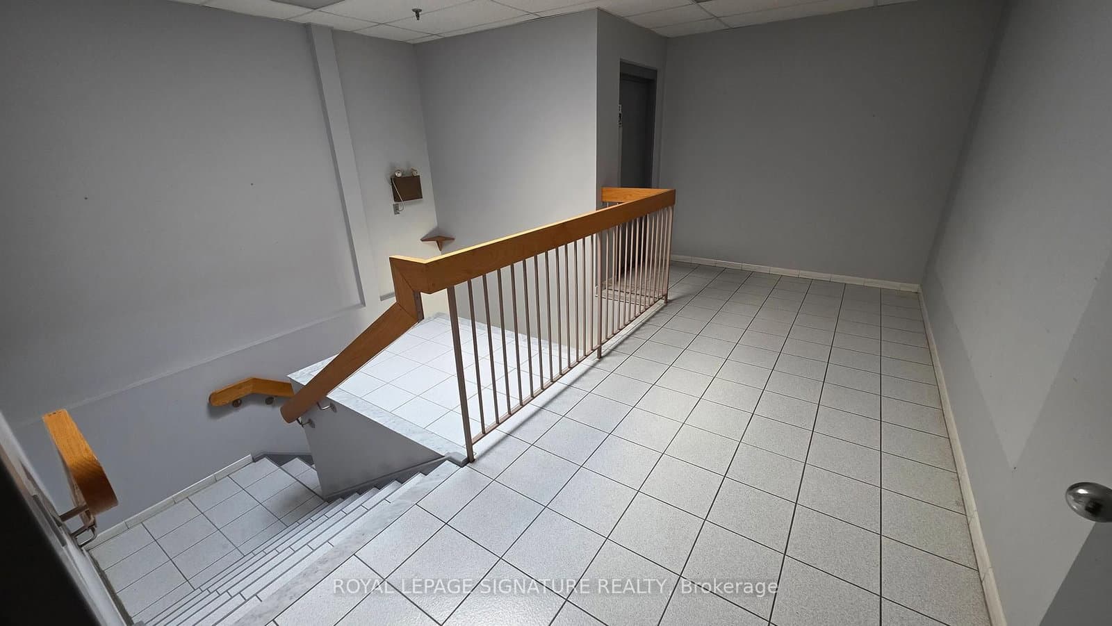 Romina Road, Second Level in Vaughan · Concord — photo 3