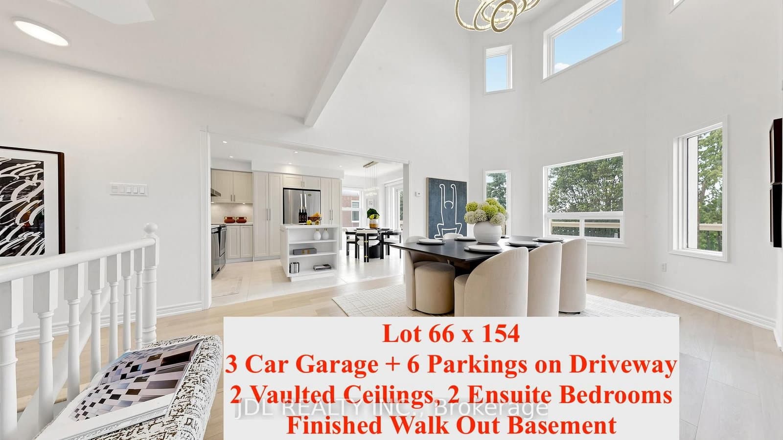 Photo of Chartwell Crescent in Georgina · Keswick North