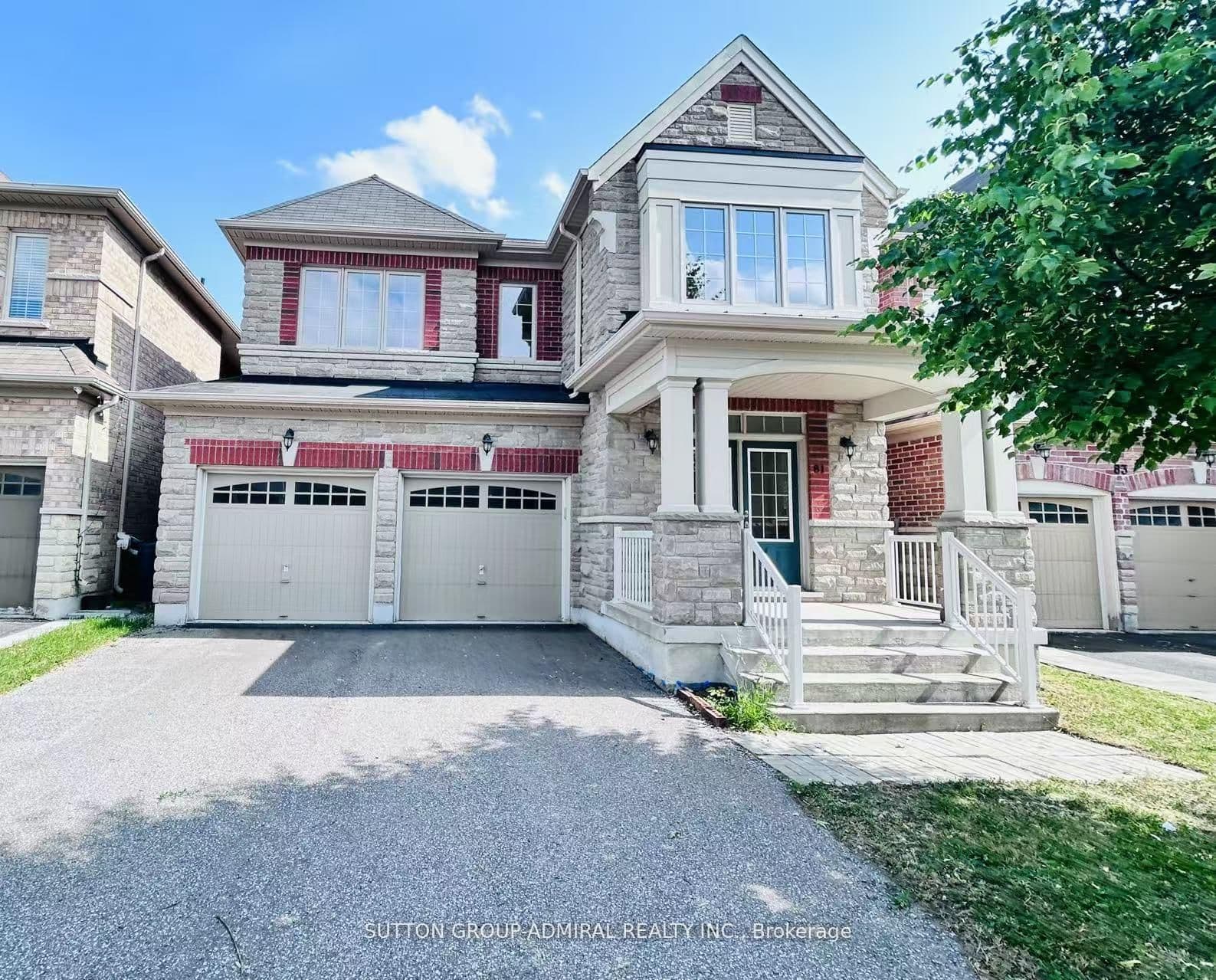 Photo of Livante Court in Markham · Victoria Square