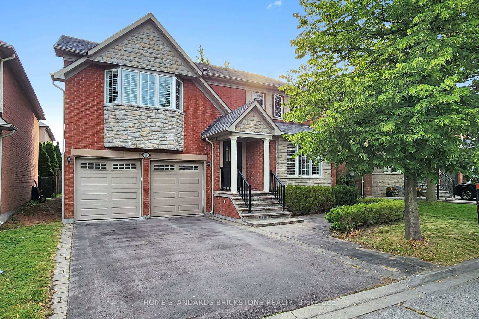 Photo of APOLLO Drive in Richmond Hill · Jefferson