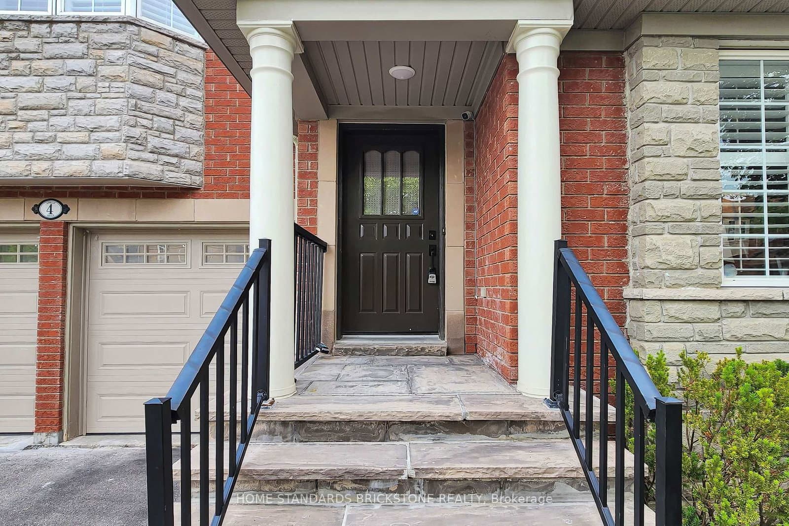 APOLLO Drive in Richmond Hill · Jefferson — photo 3