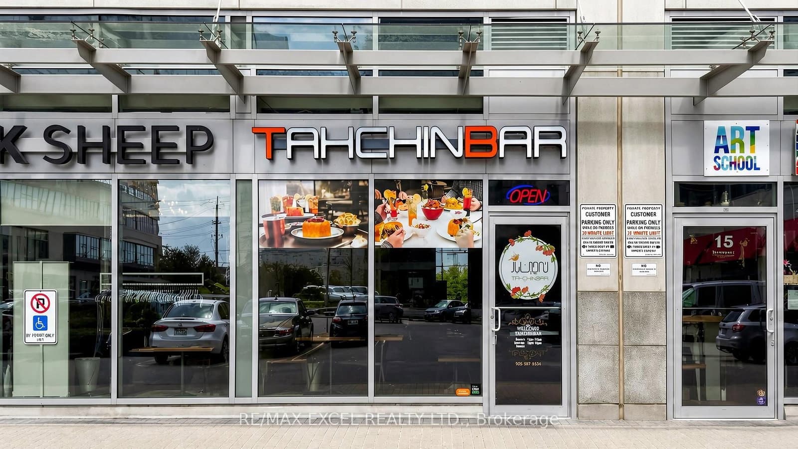 YONGE Street in Markham · Thornhill — photo 3
