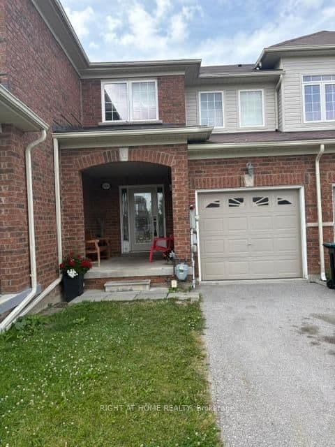Photo of MARY-LOU Street in Innisfil · Alcona