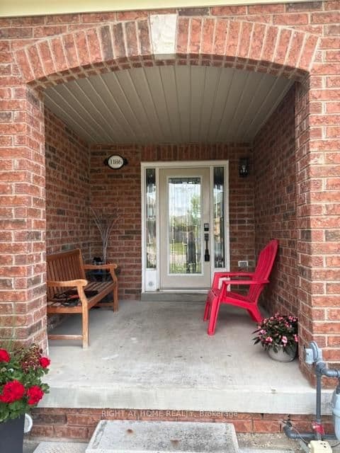 MARY-LOU Street in Innisfil · Alcona — photo 2