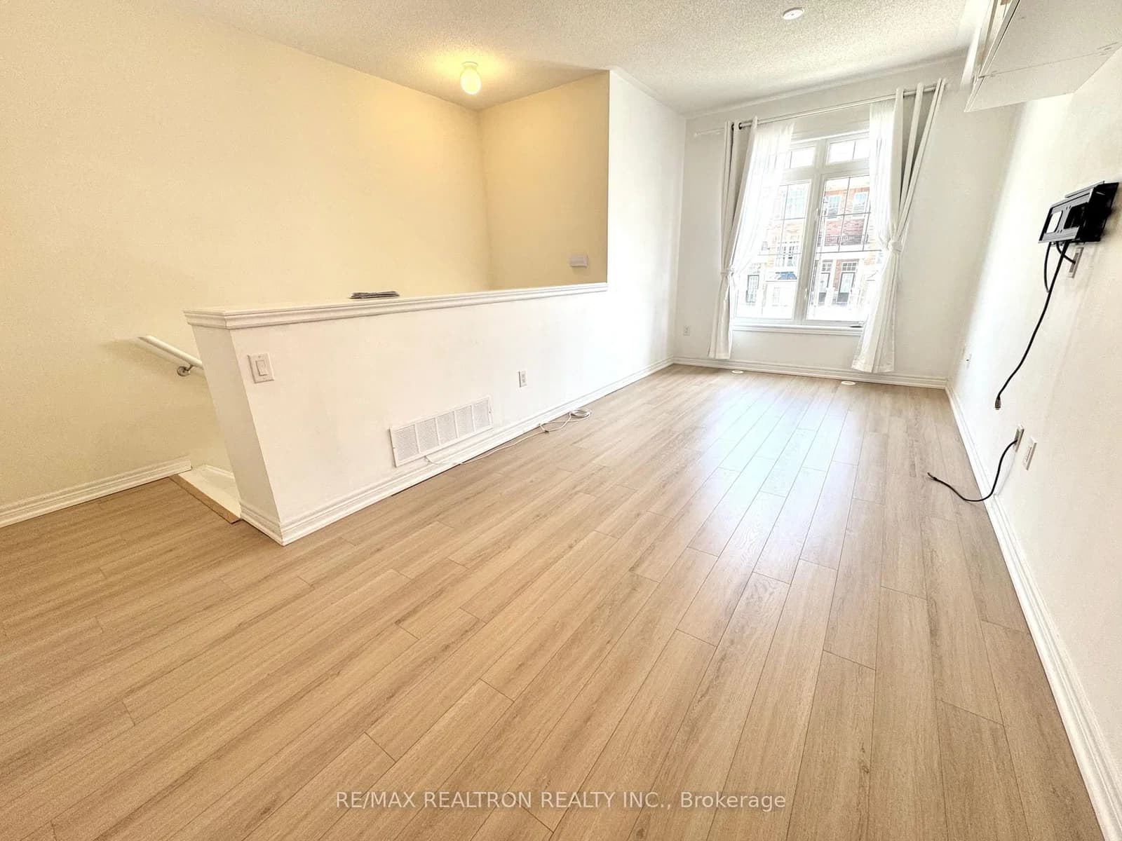 Delray Drive in Markham · Greensborough — photo 3