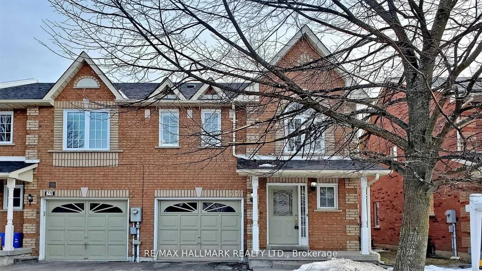 Photo of Silverdart Crescent in Richmond Hill · Oak Ridges