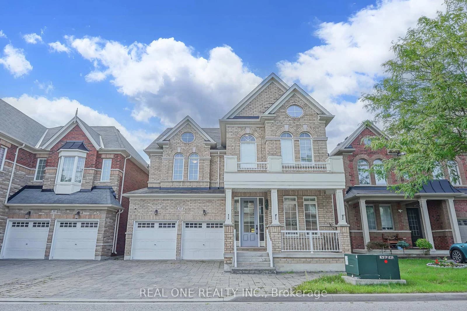 Photo of Busch Avenue in Markham · Berczy