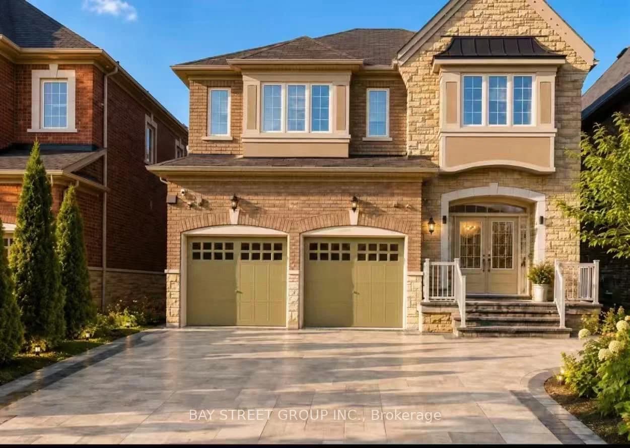 Photo of Heintzman Crescent in Vaughan · Patterson