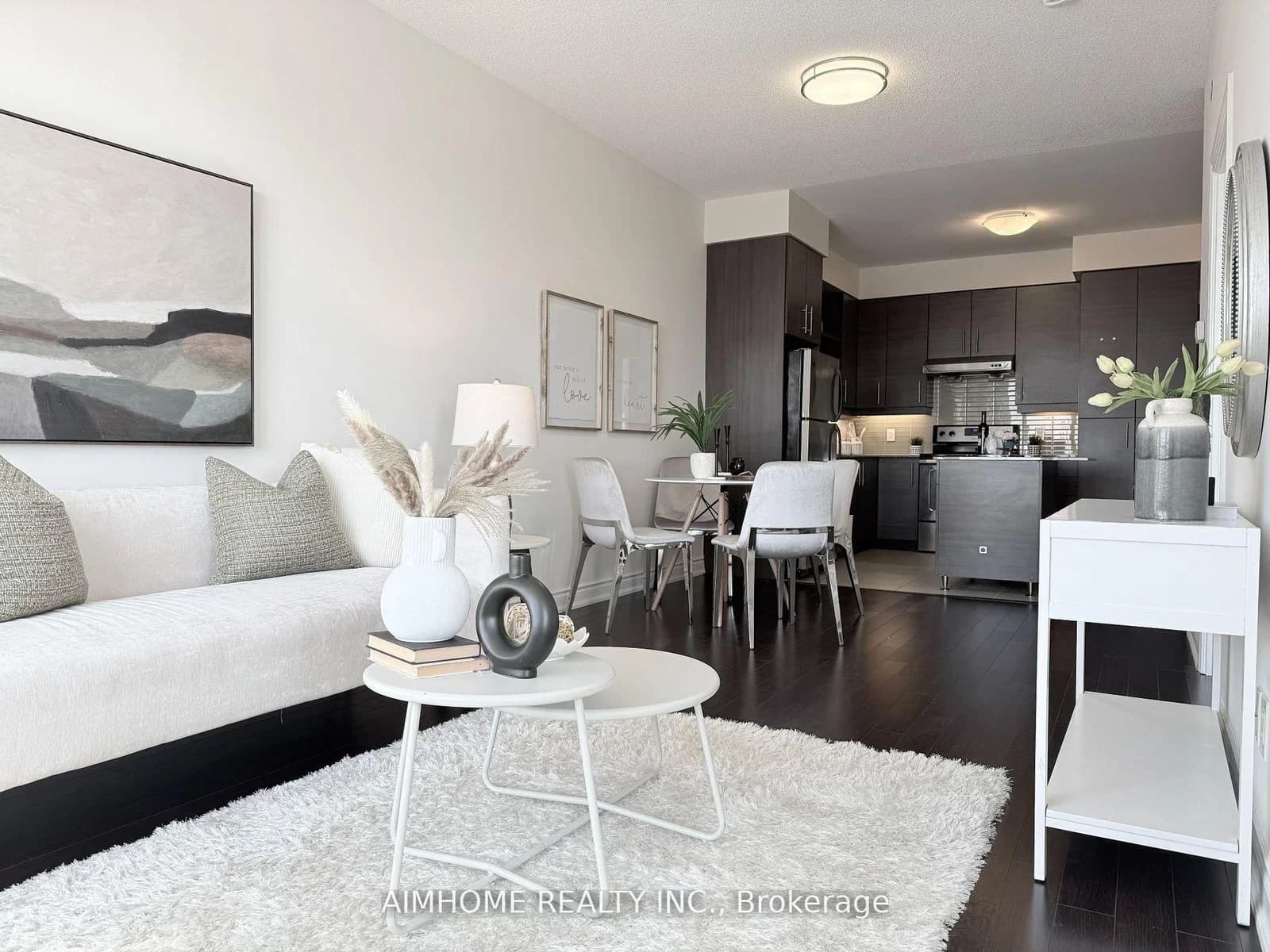South Park Road in Markham · Commerce Valley — photo 2