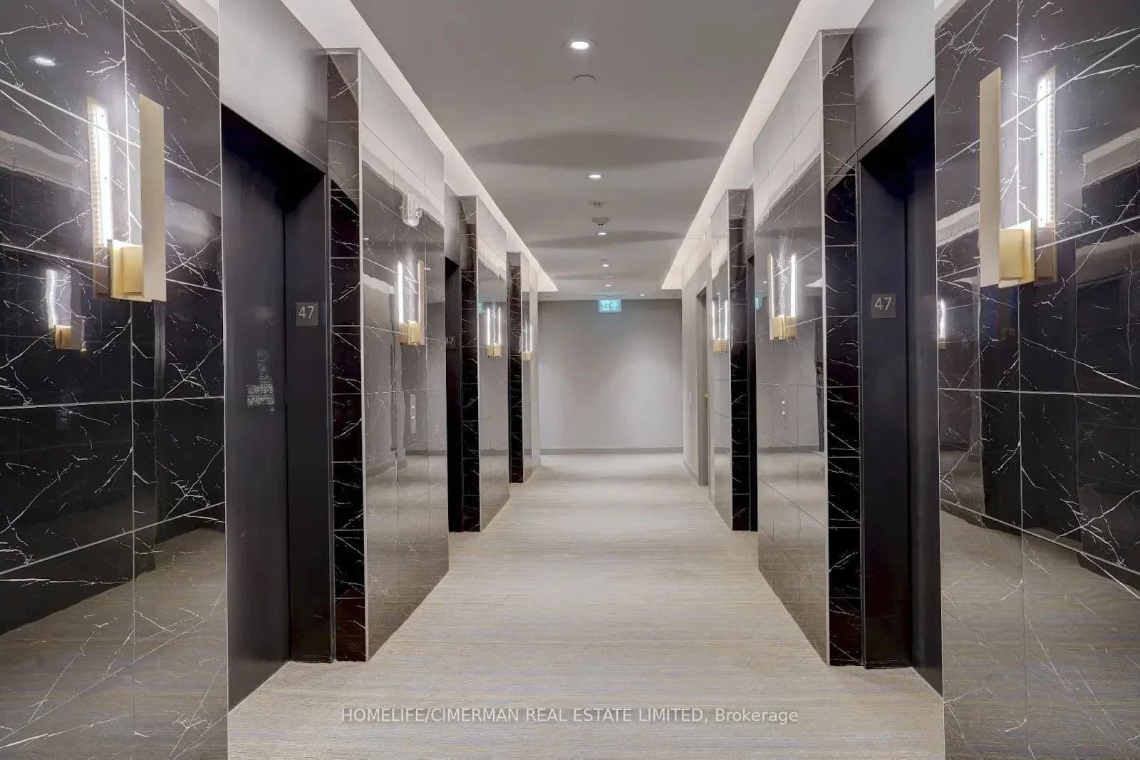 Portage Parkway in Vaughan · Vaughan Corporate Centre — photo 3