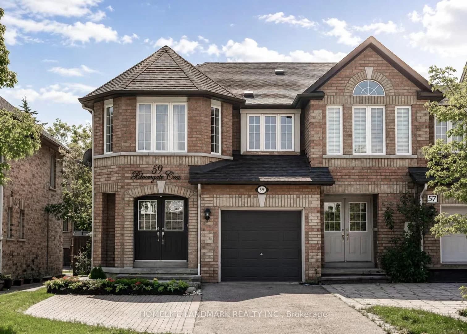 Photo of Bloomgate Crescent in Richmond Hill · Oak Ridges