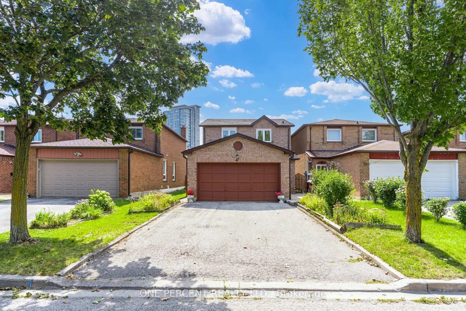 Photo of Hendon Road in Markham · Milliken Mills East