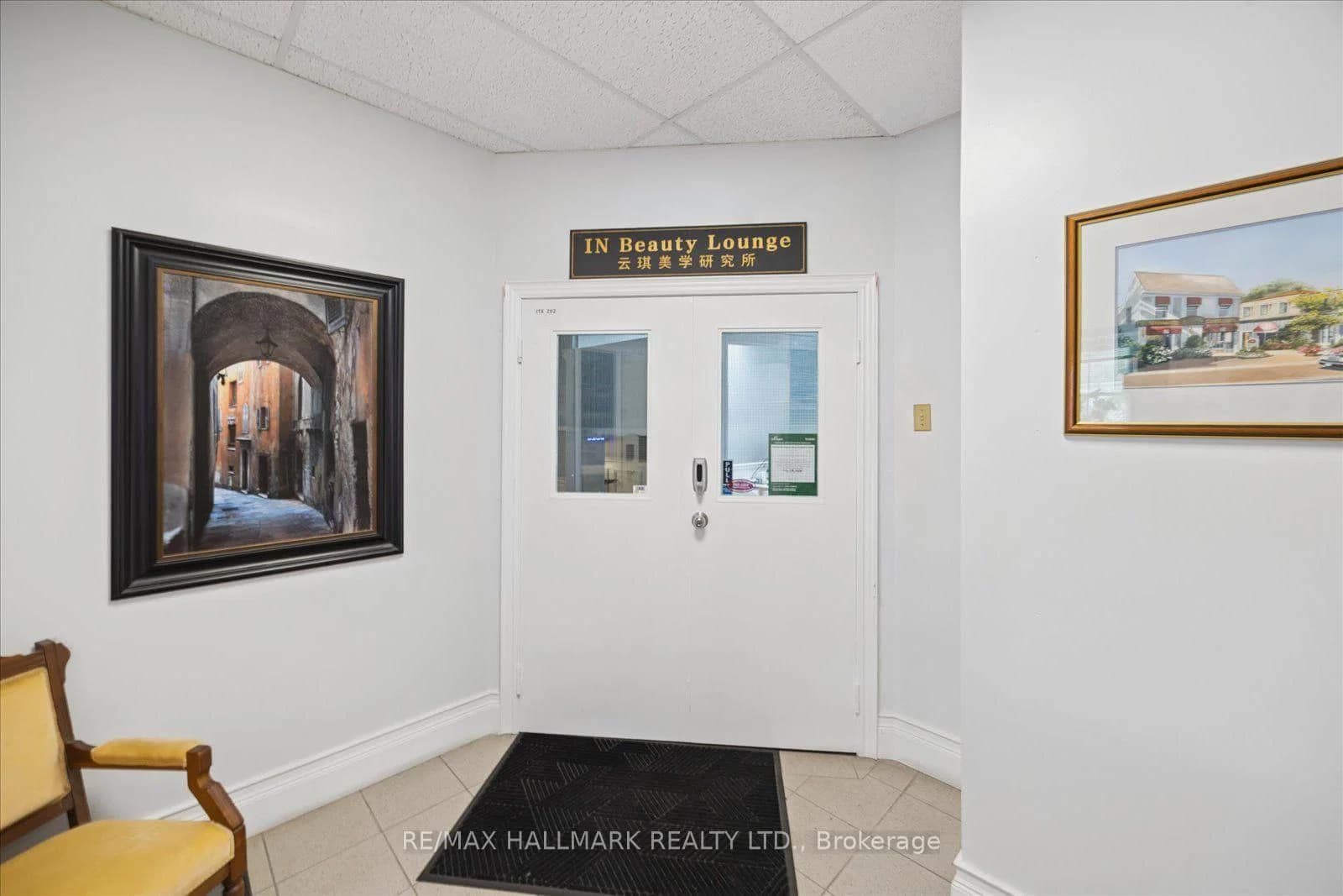 Main Street in Markham · Unionville — photo 3