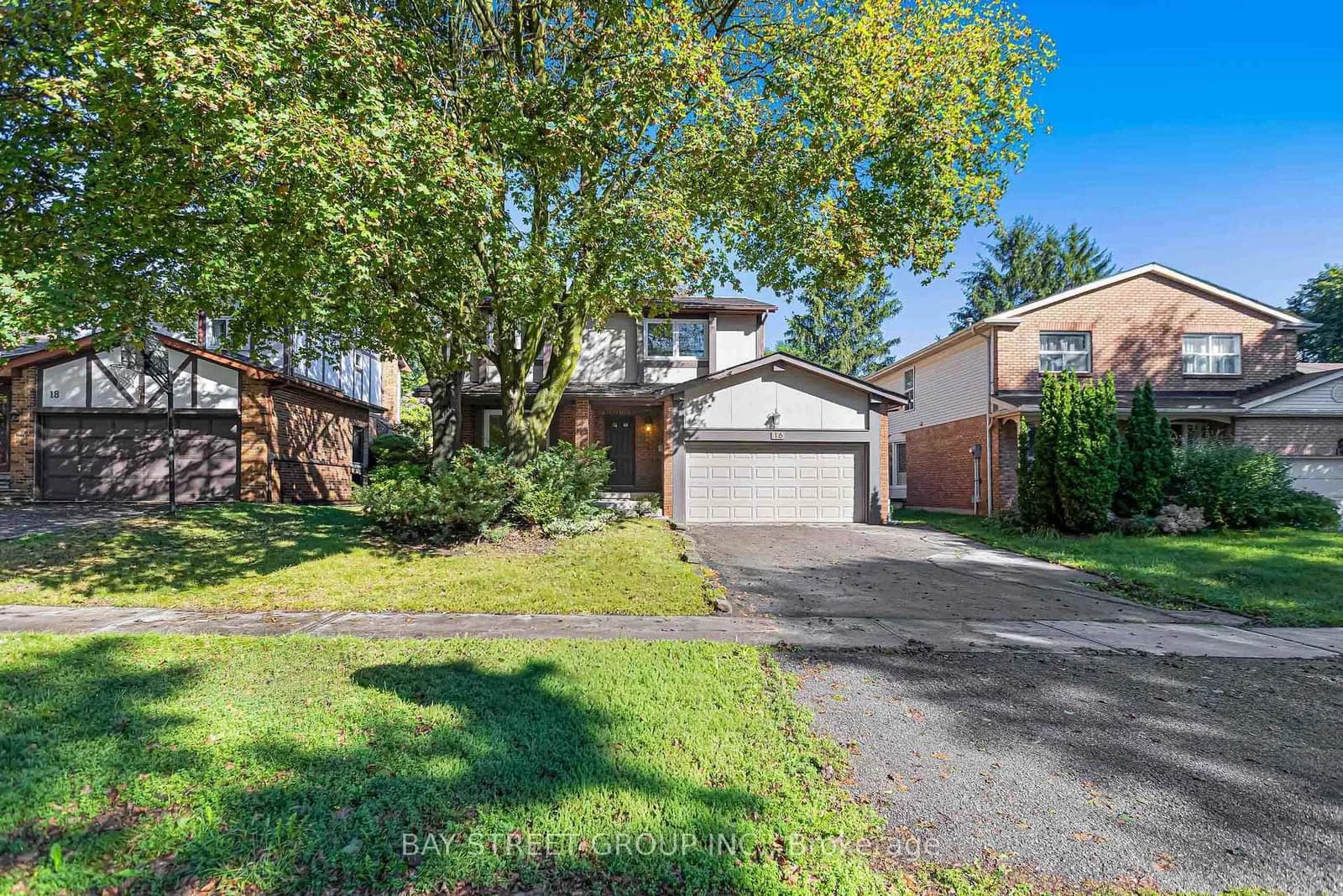 Photo of Innisbrook Crescent in Markham · Aileen-Willowbrook