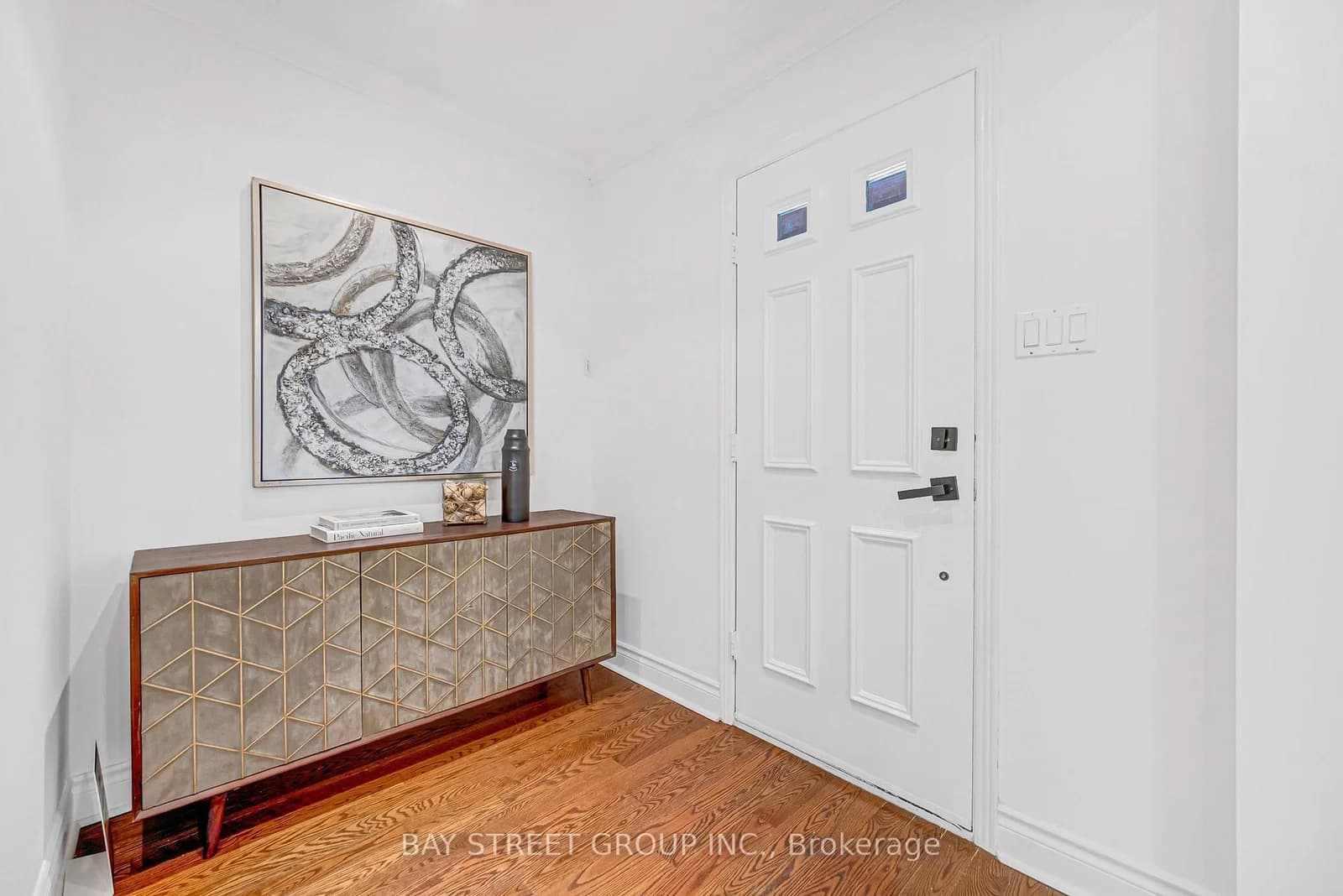 Innisbrook Crescent in Markham · Aileen-Willowbrook — photo 3