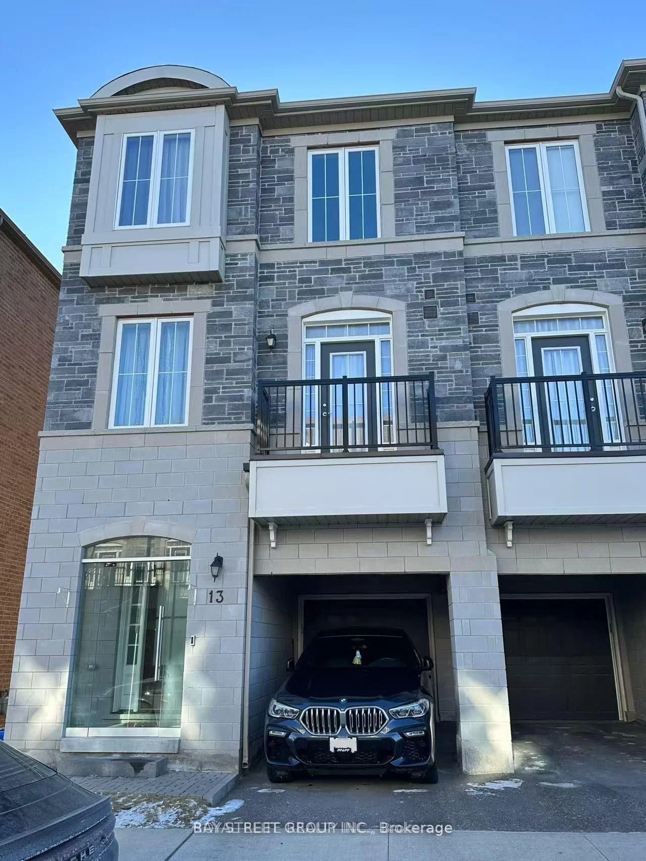 Photo of Thomas Foster Street in Markham · Berczy