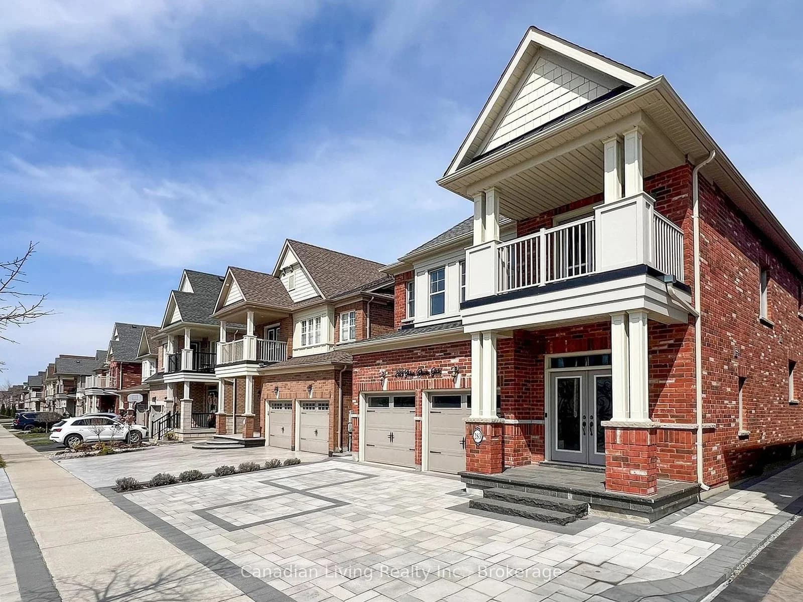 John Davis Gate in Whitchurch-Stouffville · Stouffville — photo 3