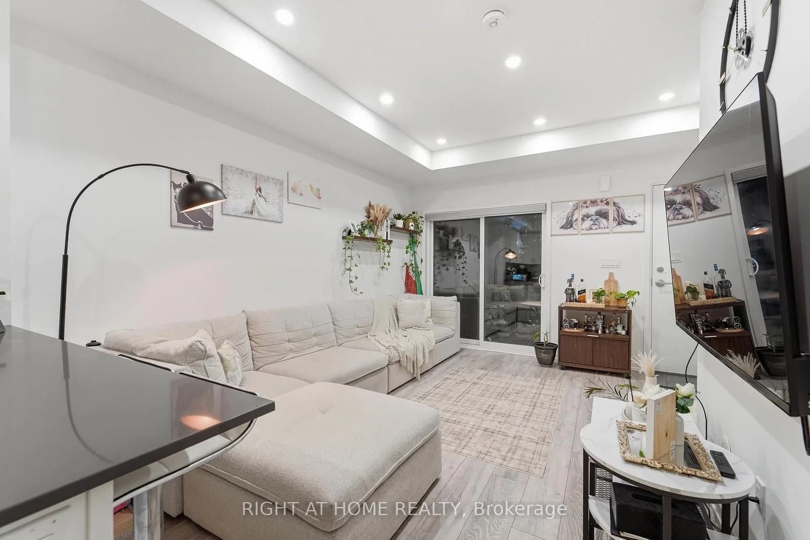 Lytham Green Circle in Newmarket · Glenway Estates — photo 3