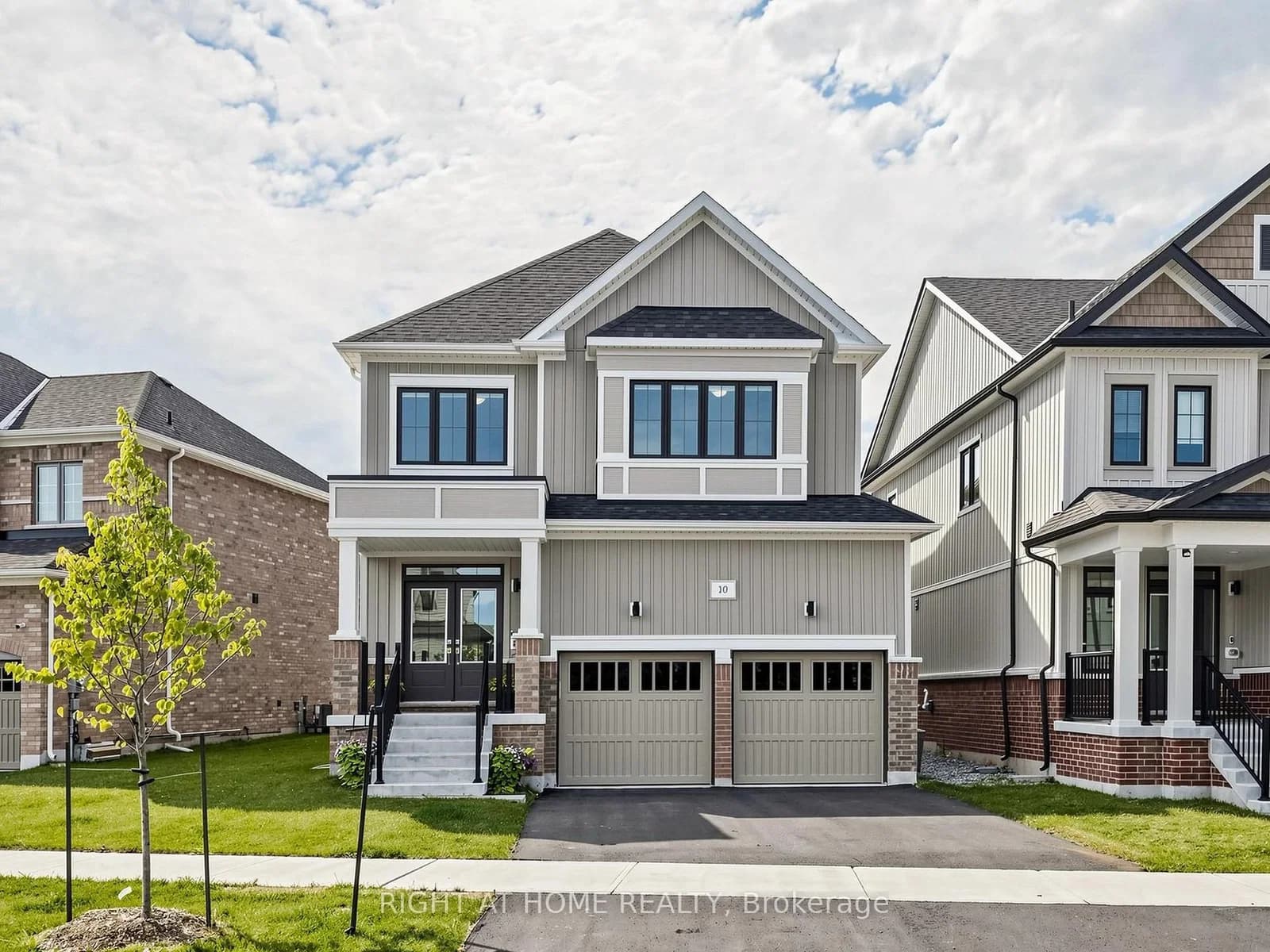 Photo of George Ellis Drive in Georgina · Keswick North