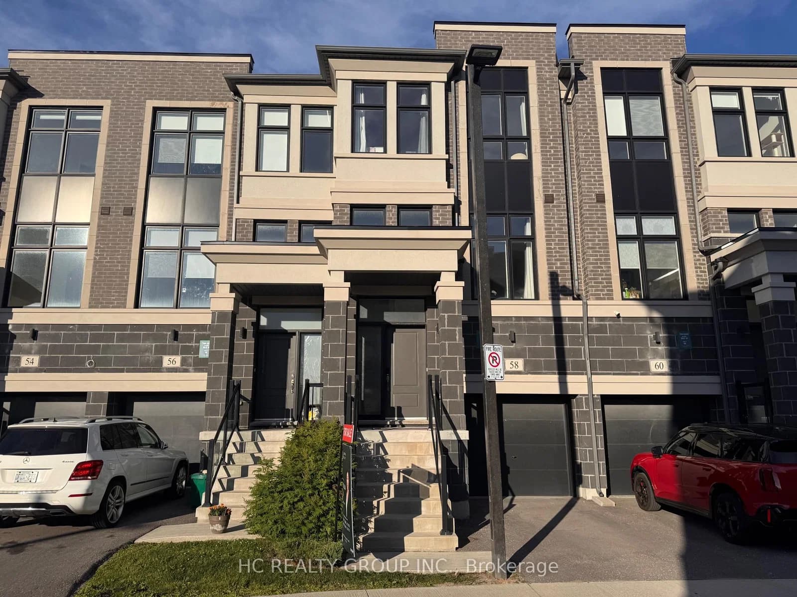 Pantheon Lane in Markham · Wismer — photo 2