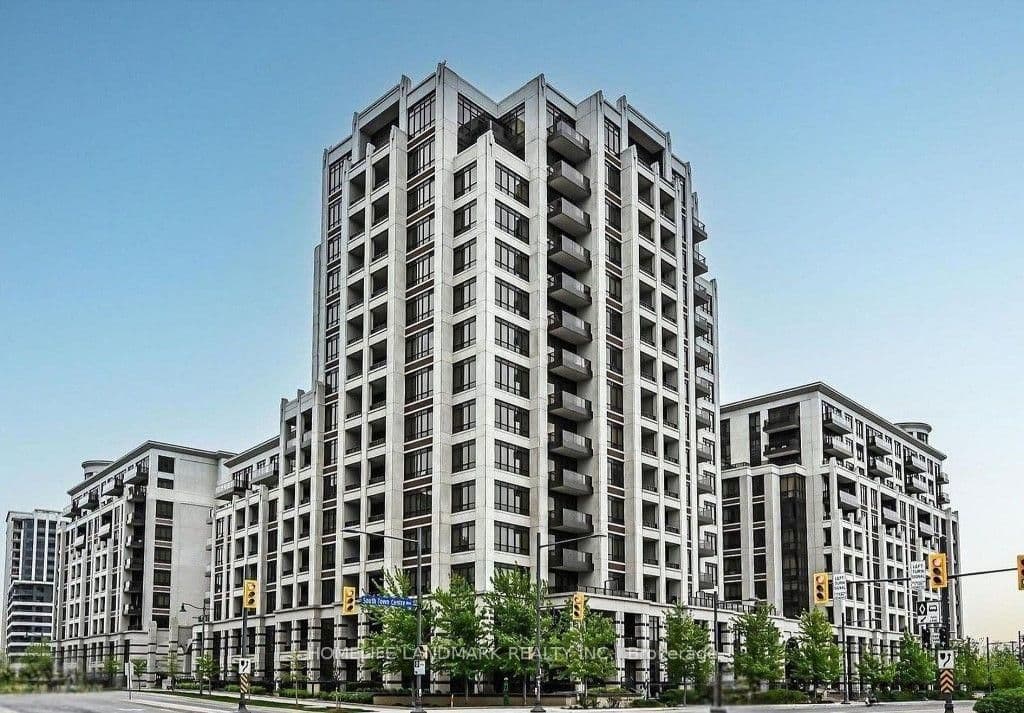 Photo of South Town Centre Boulevard in Markham · Unionville