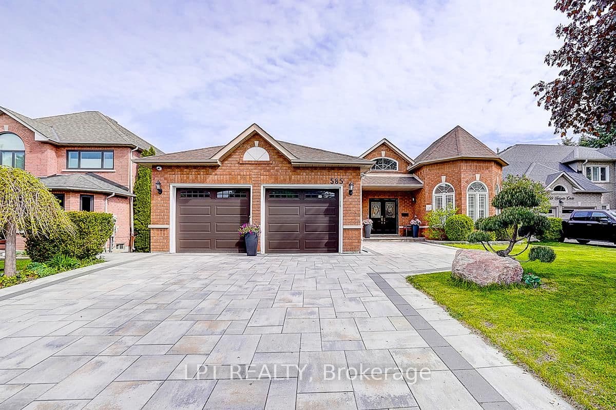 Photo of Holgate Circle in Newmarket · Stonehaven-Wyndham