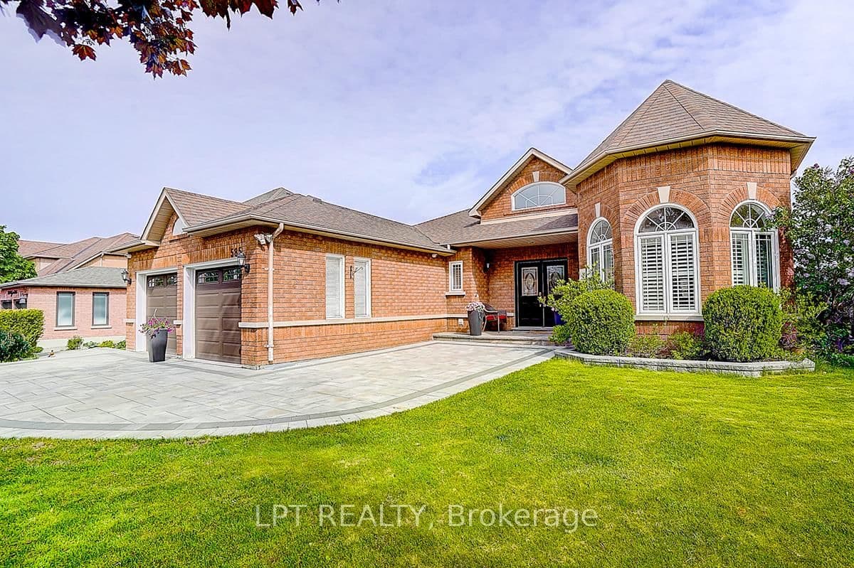 Holgate Circle in Newmarket · Stonehaven-Wyndham — photo 2
