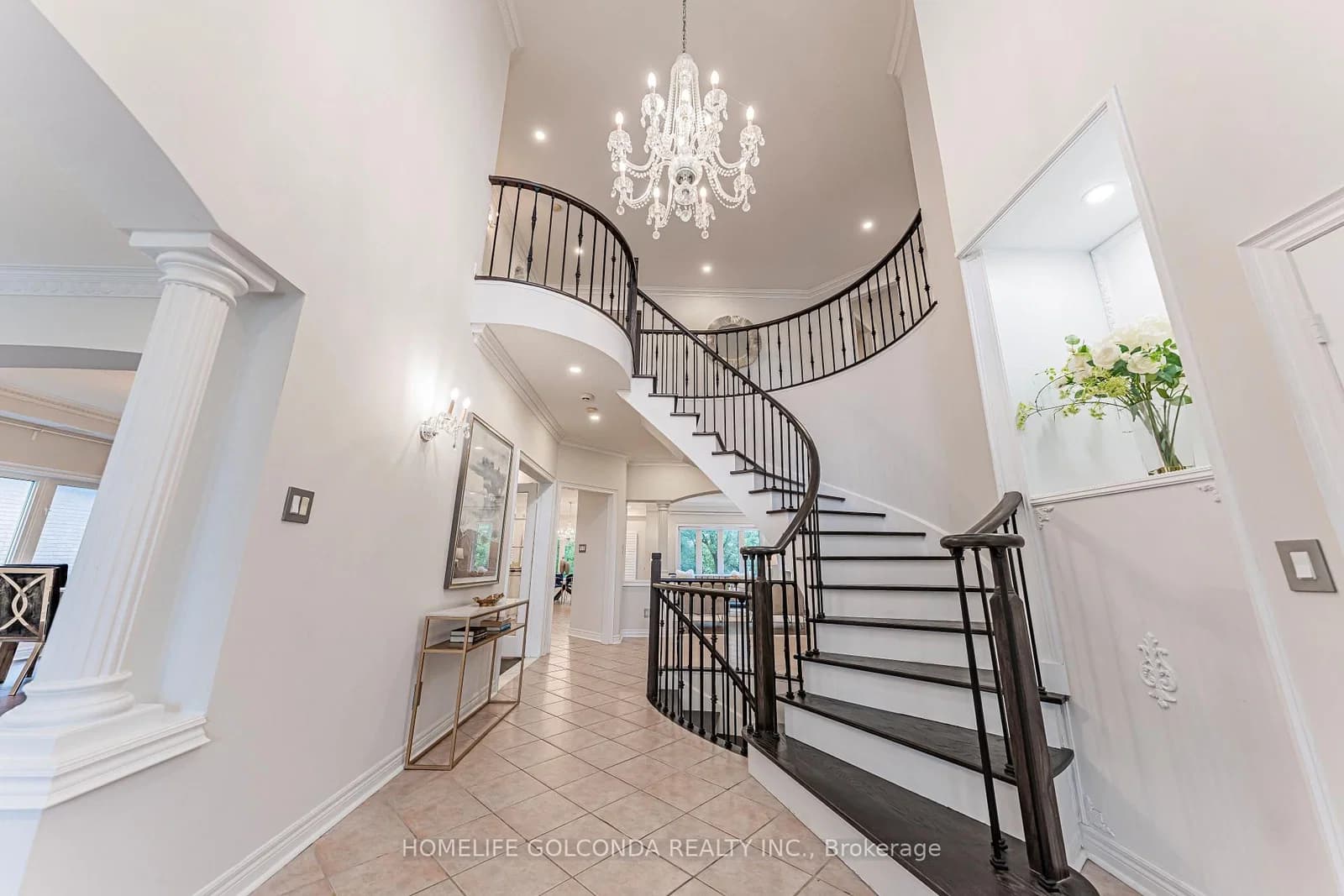 Goldring Crescent in Markham · Cachet — photo 2