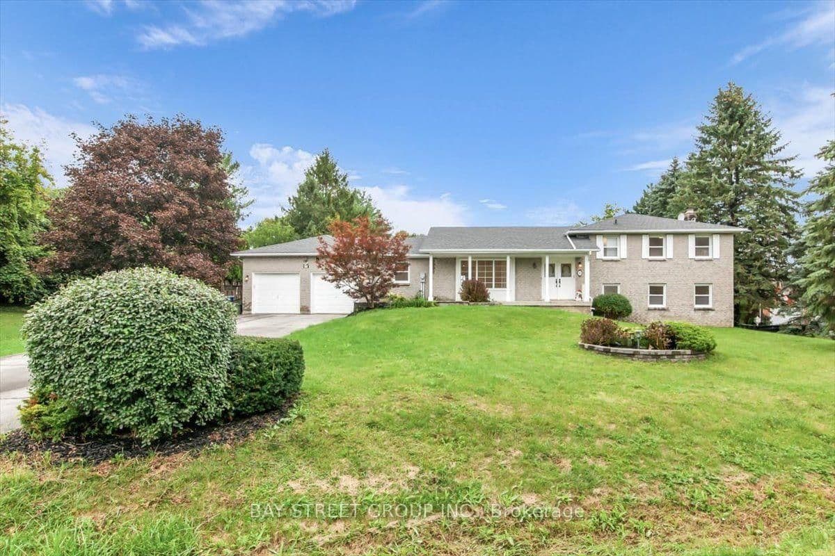 Photo of Marjorie Drive in Whitchurch-Stouffville · Rural Whitchurch-Stouffville