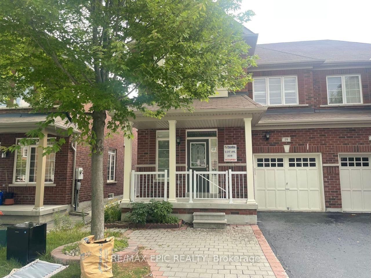 Photo of Fitzroy Avenue in Markham · Wismer