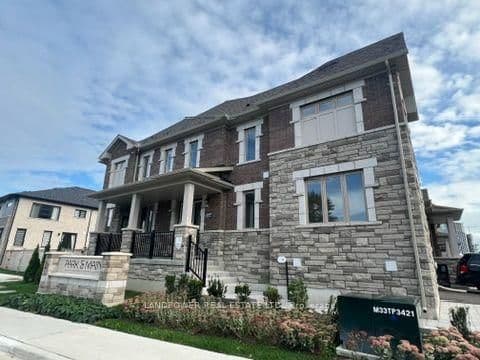 Photo of Anna Russell Way in Markham · Unionville