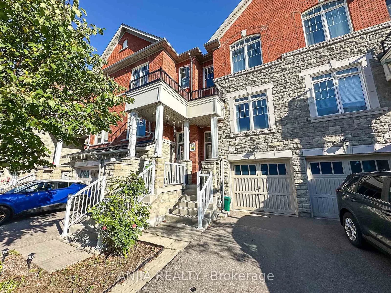 Weidman Lane in Markham · Greensborough — photo 2