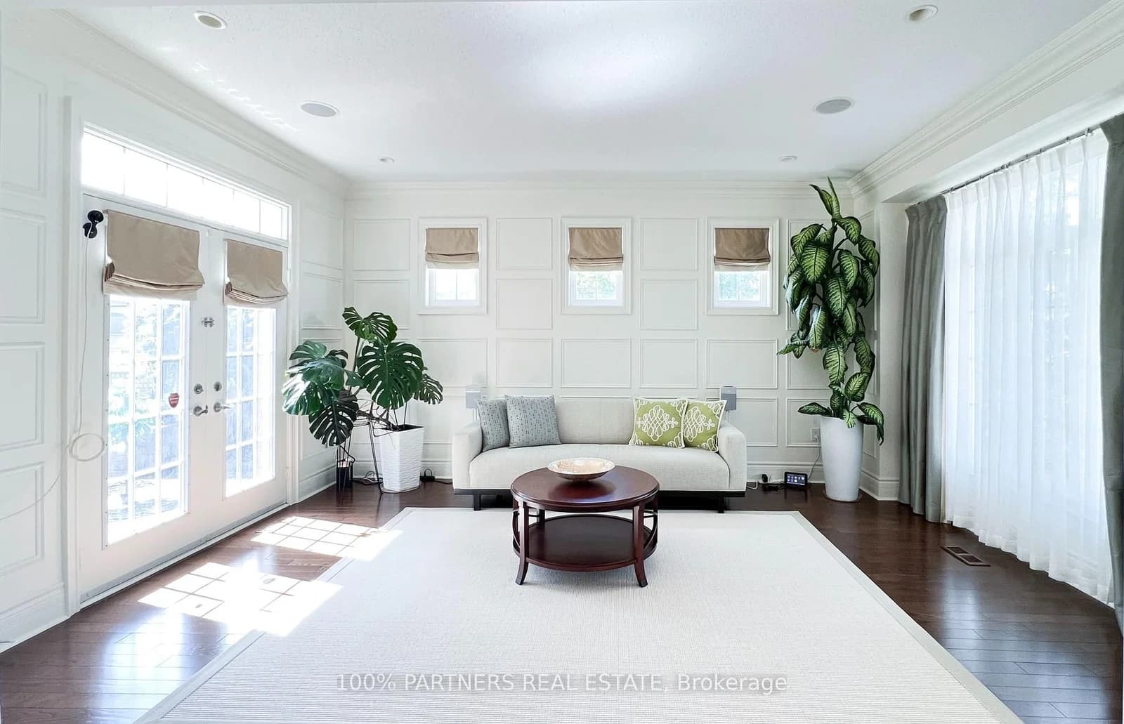 Earnshaw Drive in Markham · Victoria Square — photo 3