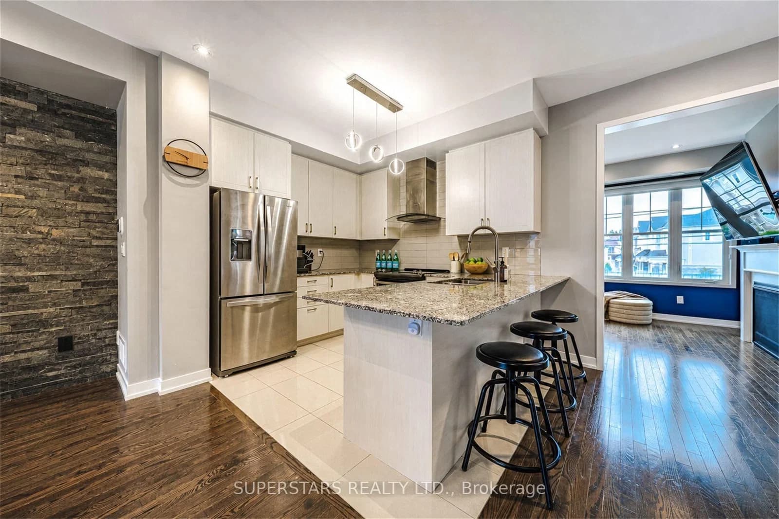 Bathurst Street in Vaughan · Patterson — photo 3