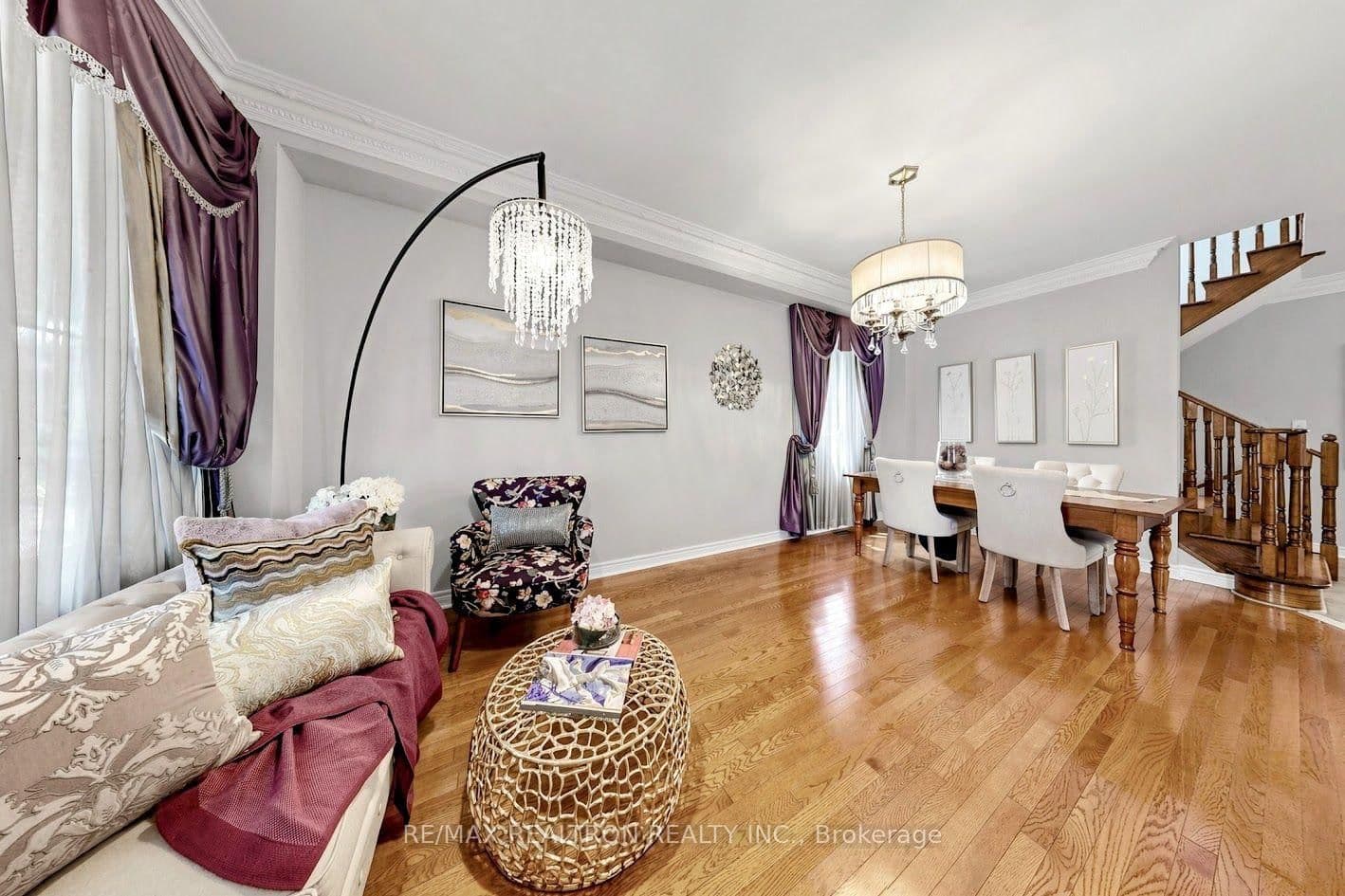 Canelli Heights Court in Vaughan · Patterson — photo 2