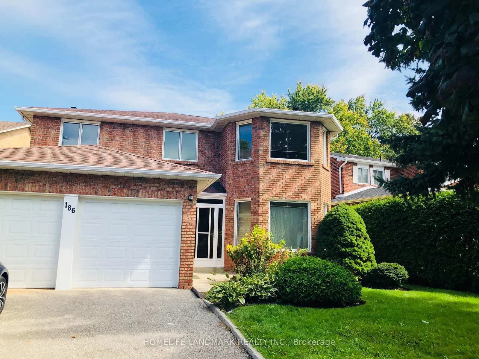 Photo of Huntington Park Drive in Markham · Thornlea