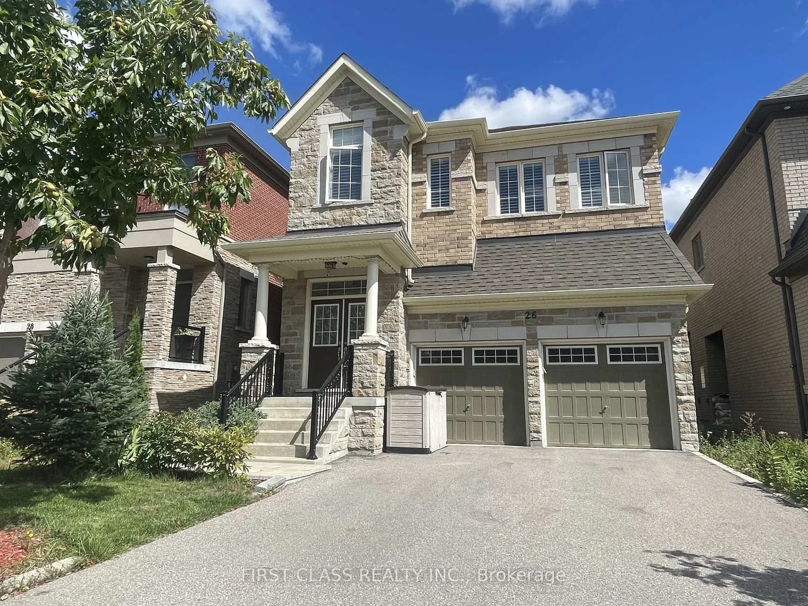 Photo of Leary Crescent in Richmond Hill · Westbrook