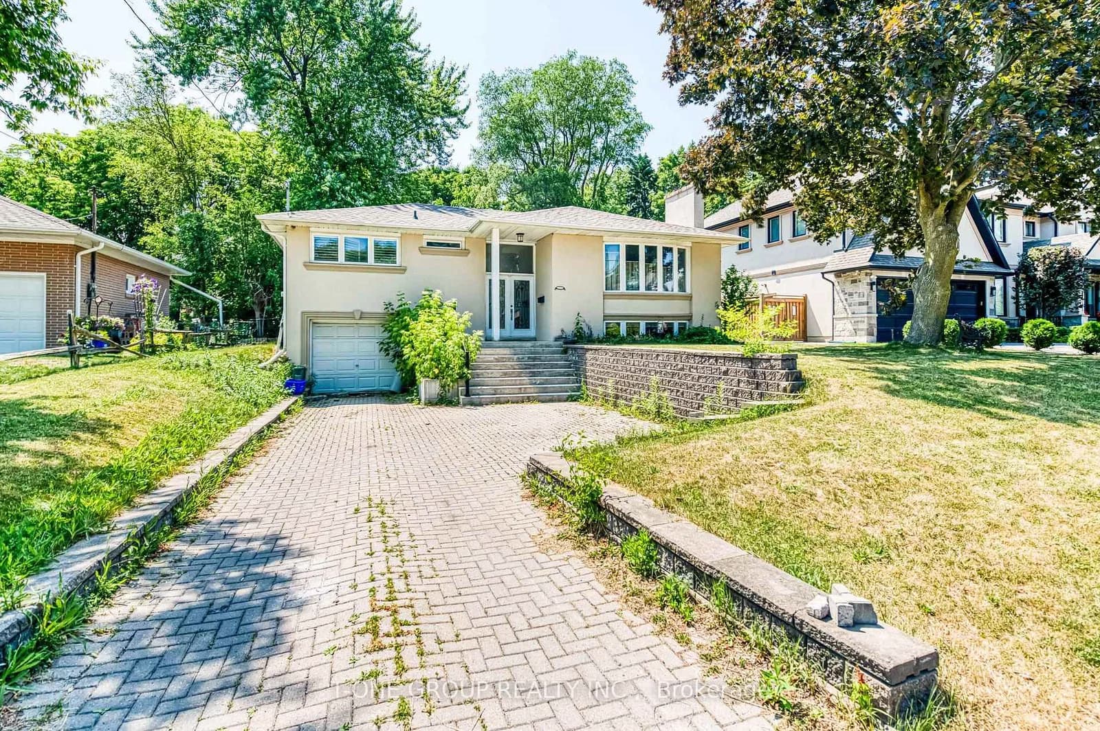 Hawkridge Avenue in Markham · Bullock — photo 2