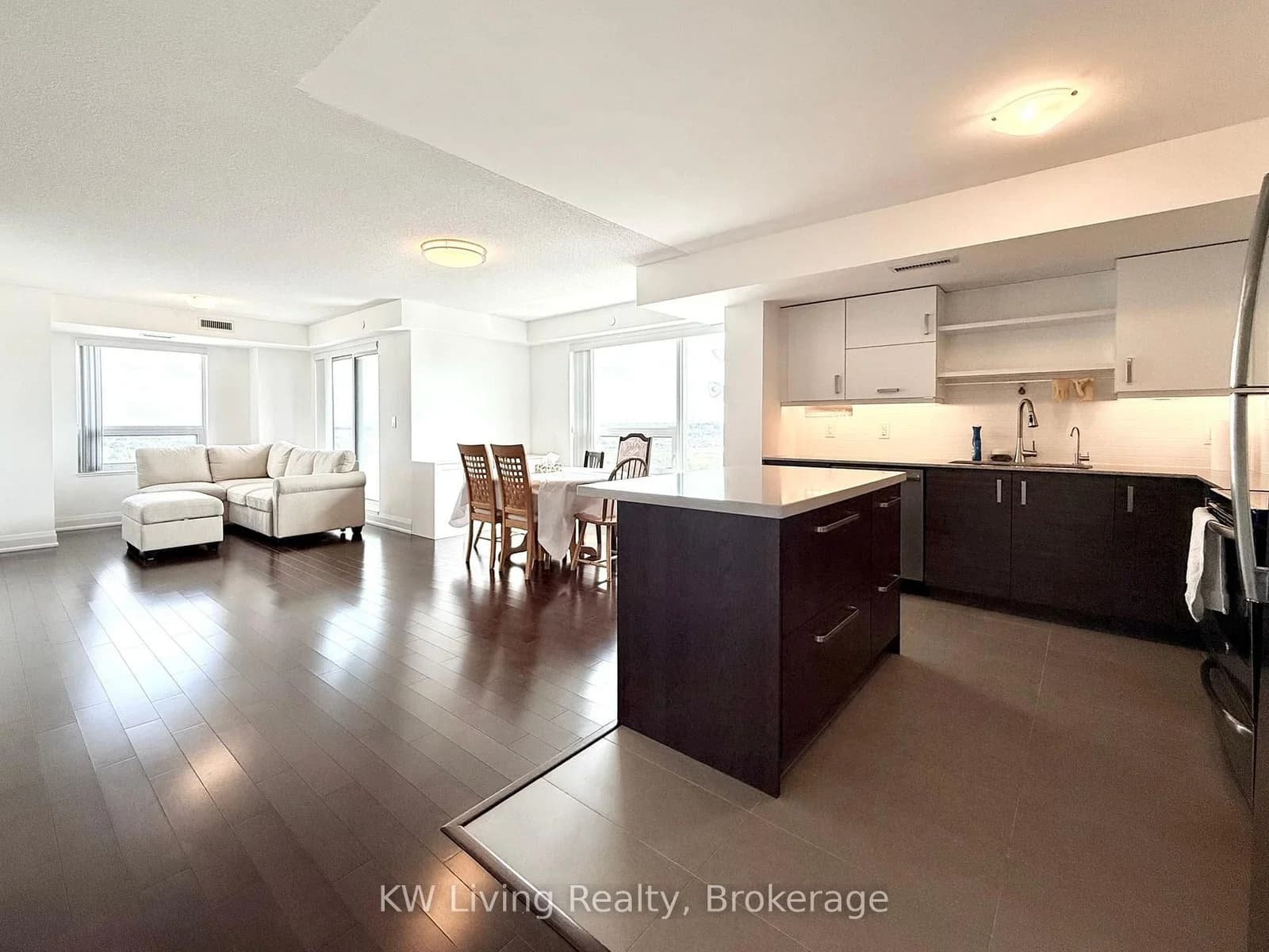 Birchmount Road in Markham · Unionville — photo 3