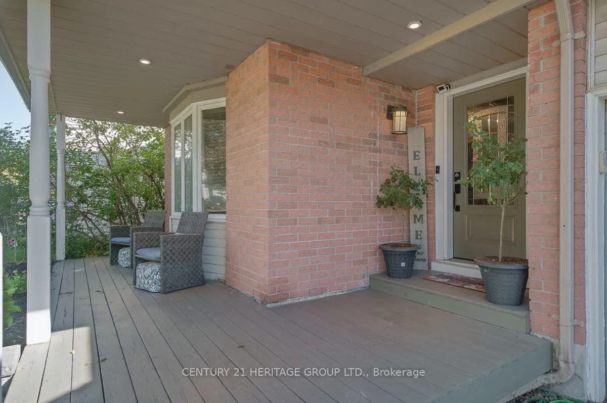 Applewood Avenue in Innisfil · Alcona — photo 2