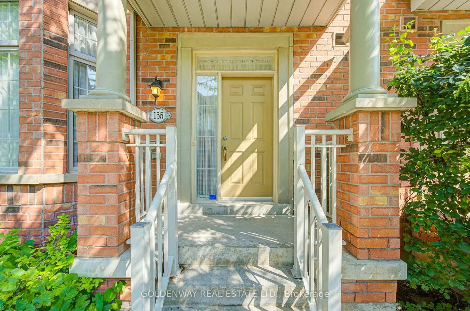 Legends Way in Markham · Unionville — photo 2