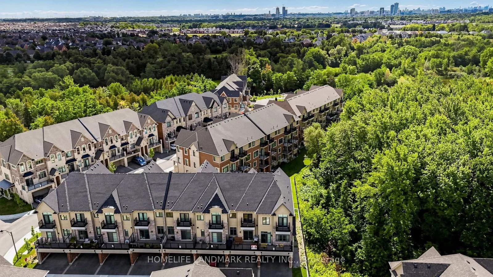 Gardenders Lane in Markham · Angus Glen — photo 2