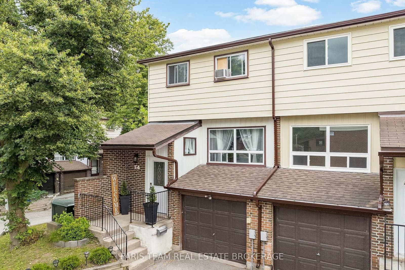 Ferris Lane in Barrie · Cundles East — photo 2