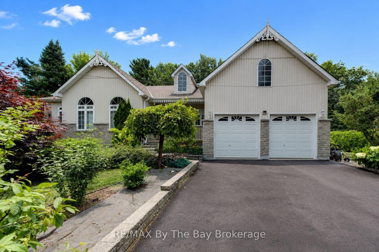 Photo of Bridlewood Crescent in Wasaga Beach · Wasaga Beach