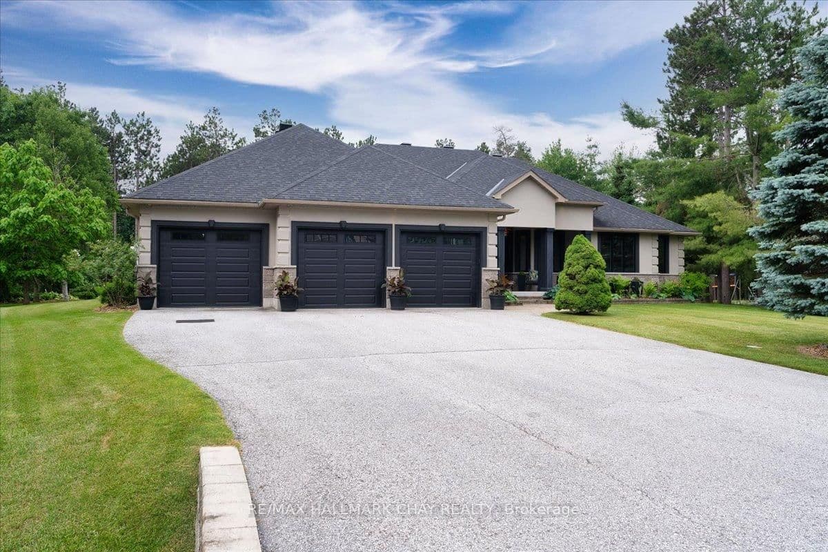 Photo of LUELLA Boulevard in Springwater · Anten Mills