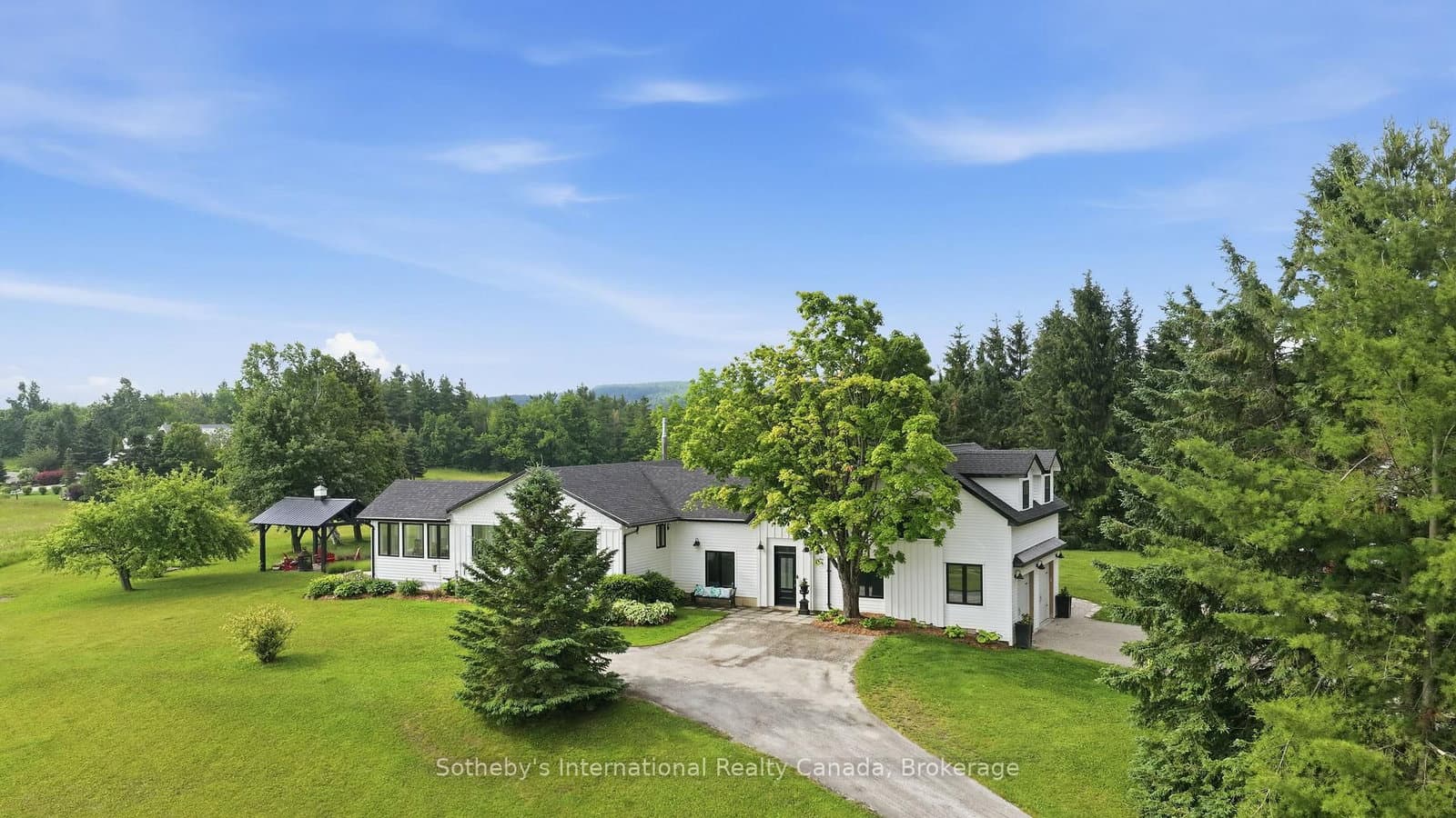 Photo of 91 County Road in Clearview · Rural Clearview