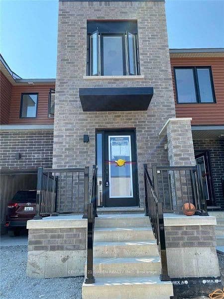 Photo of Turnberry Lane in Barrie · Painswick South
