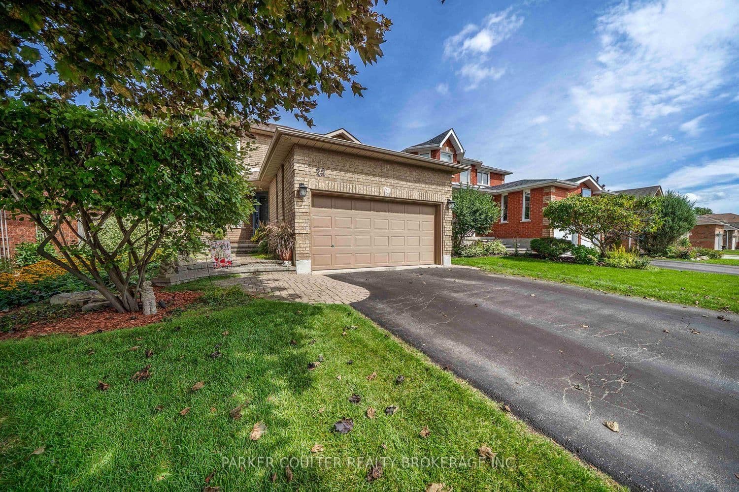 Taylor Drive in Barrie · Bayshore — photo 3