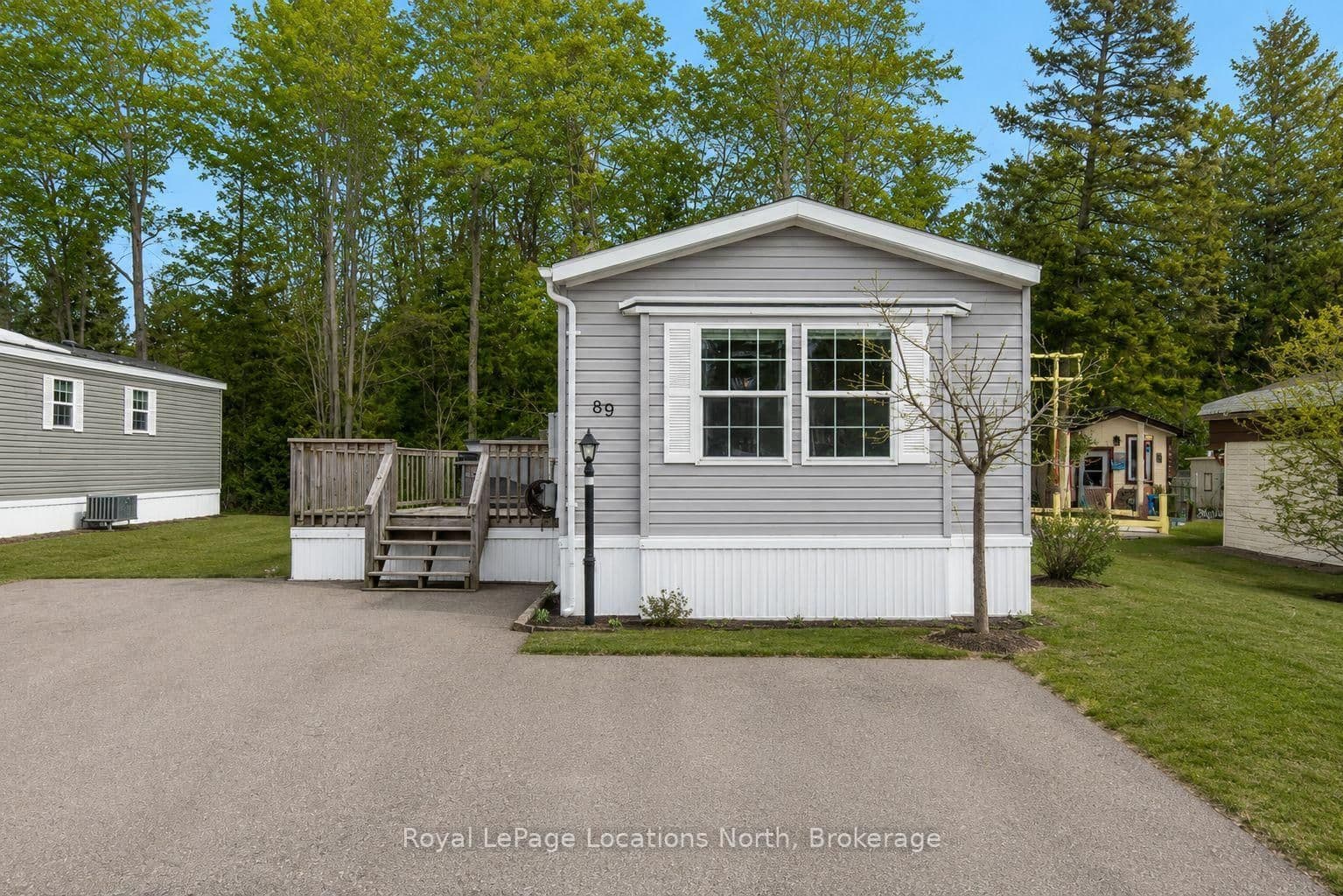 GEORGIAN GLEN Drive in Wasaga Beach · Wasaga Beach — photo 2