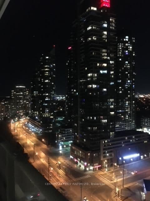 Shore Breeze Drive in Toronto · Mimico — photo 3